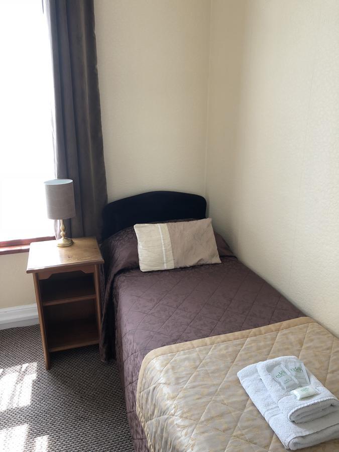 Fairways Guest House 캠브리지 외부 사진